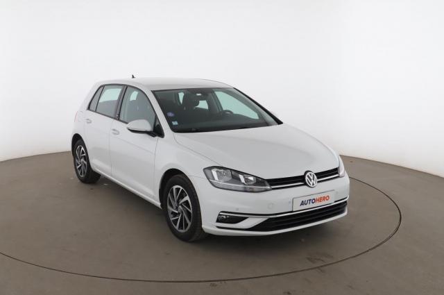 Volkswagen Golf image 4
