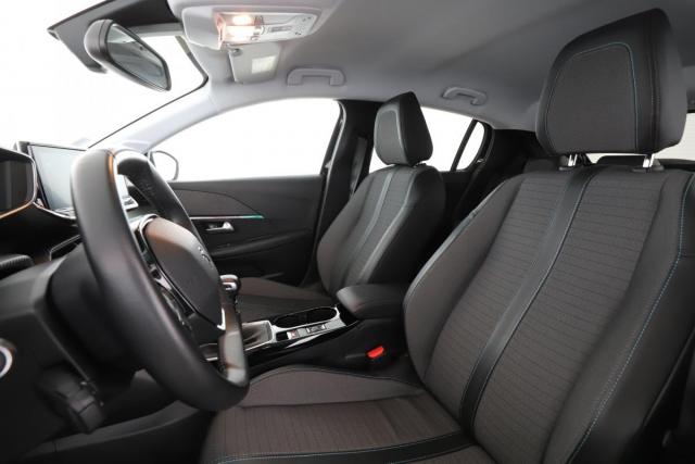 Peugeot 208 image 2
