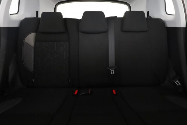 Peugeot 2008 image 4