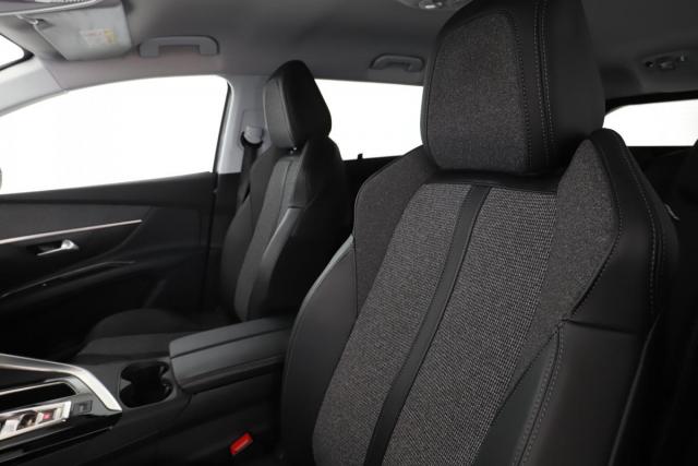 Peugeot 5008 image 5