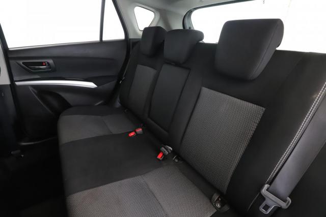 Suzuki Sx4 S-Cross image 3