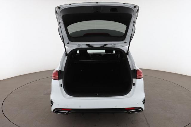 Kia Ceed image 7