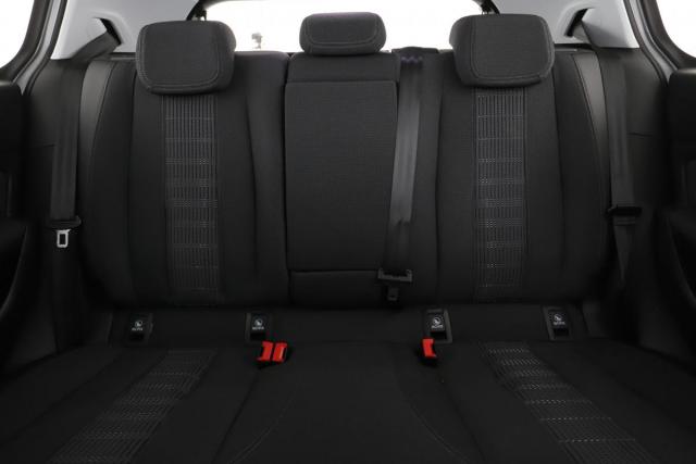 Peugeot 308 image 1