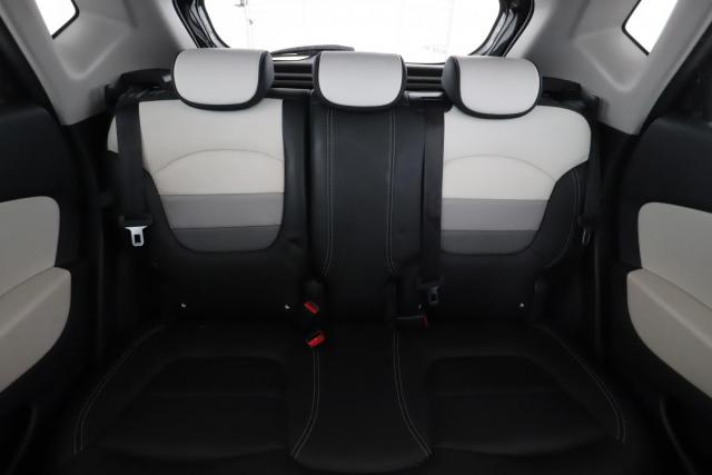 Renault Captur image 9