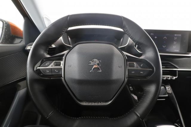 Peugeot 2008 image 6