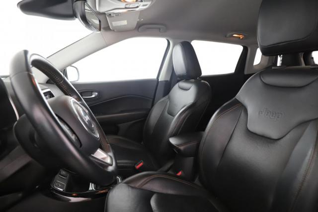 Jeep Compass image 4