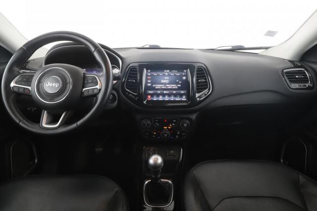 Jeep Compass image 8