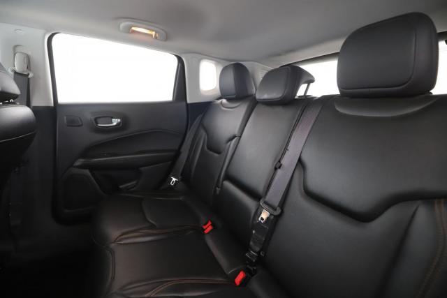 Jeep Compass image 1