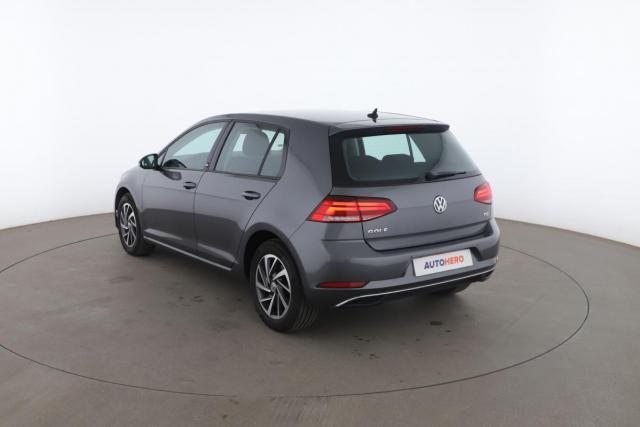 Volkswagen Golf image 5