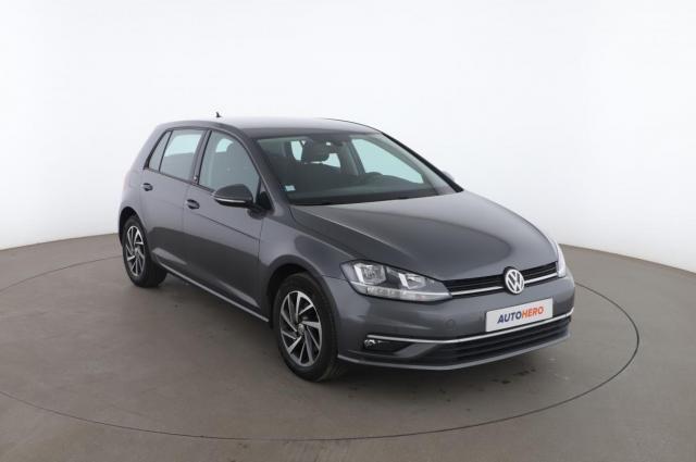 Volkswagen Golf image 8