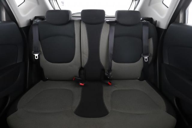 Renault Captur image 9