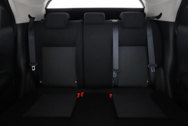 Nissan Juke image 4