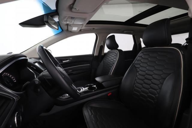 Ford Edge image 9