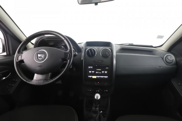 Dacia Duster image 9