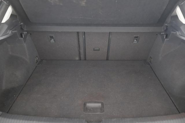 Volkswagen T-Roc image 7