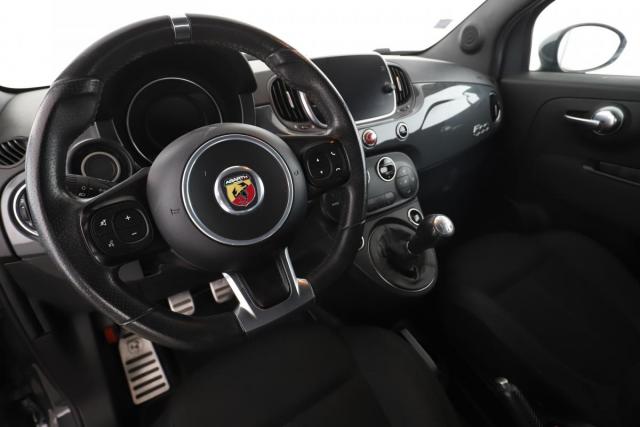 Abarth 500c image 8