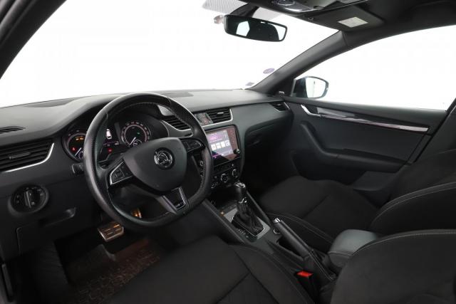 Skoda Octavia image 6