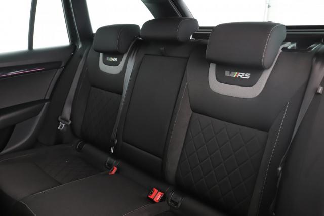 Skoda Octavia image 5