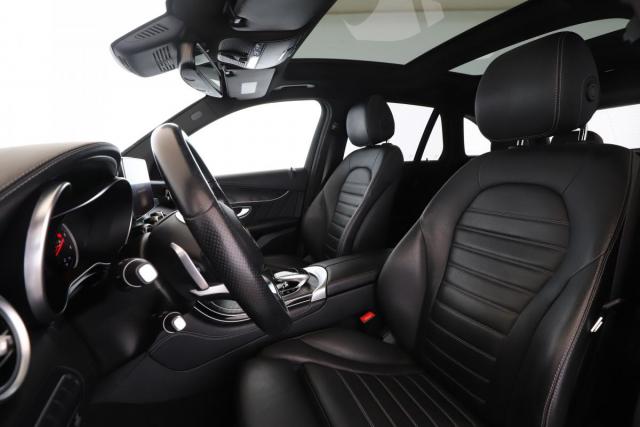 Mercedes Benz Glc image 9