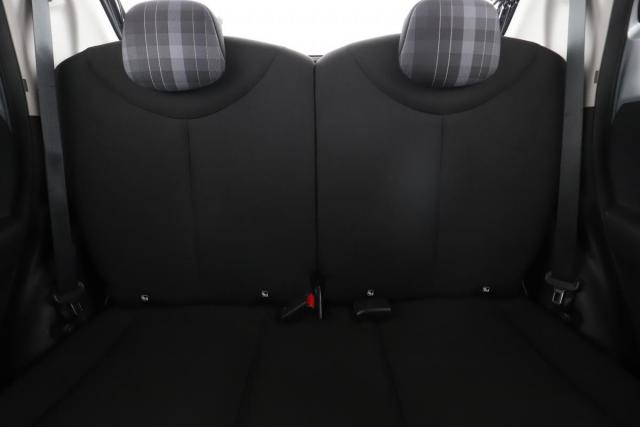 Peugeot 108 image 6