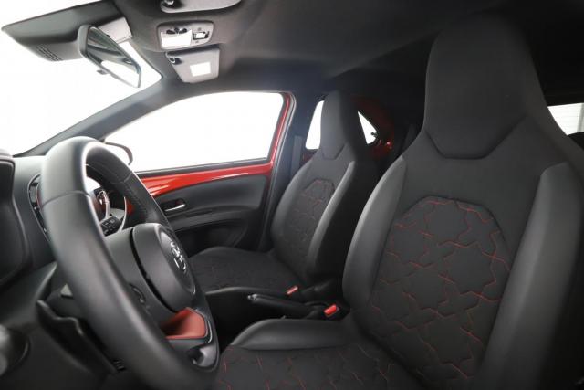 Toyota Aygo X image 2