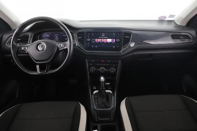 Volkswagen T-Roc image 7