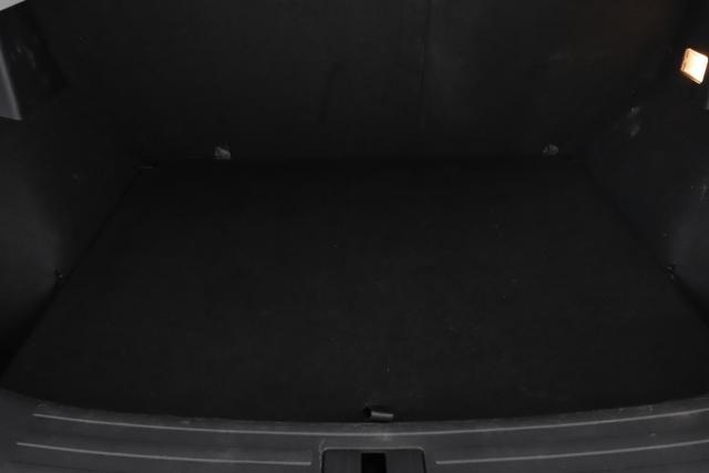 Mg Zs image 3
