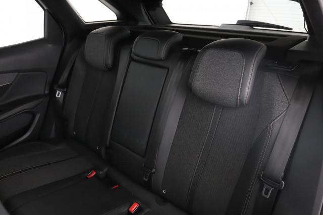 Peugeot 3008 image 4