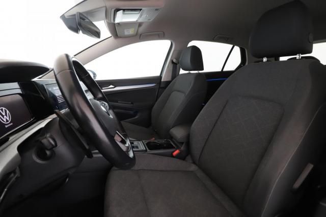 Volkswagen Golf image 3