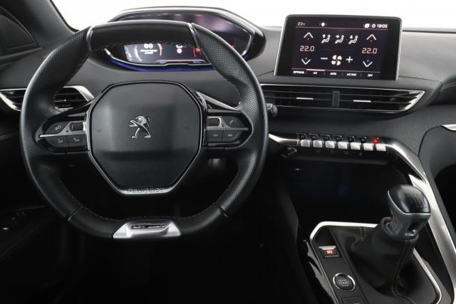 Peugeot 3008 image 9