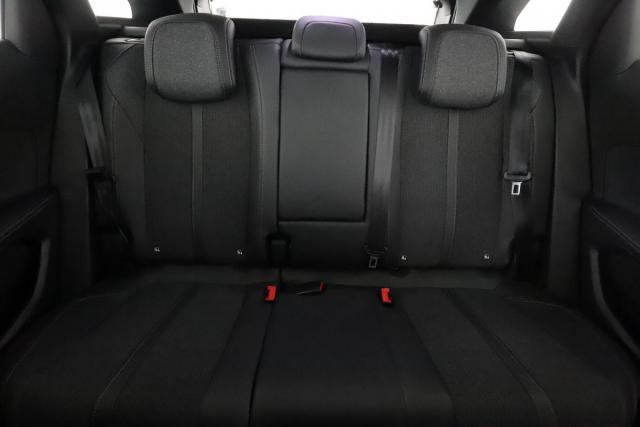 Peugeot 3008 image 1