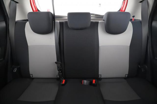 Toyota Yaris image 5