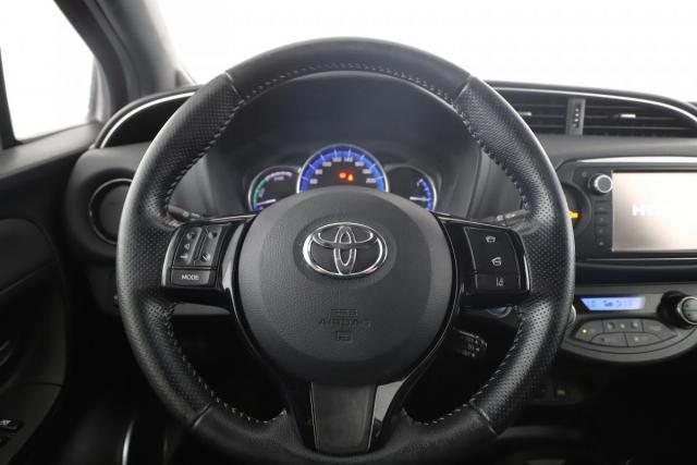 Toyota Yaris image 8