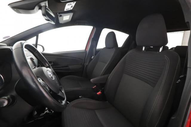 Toyota Yaris image 2