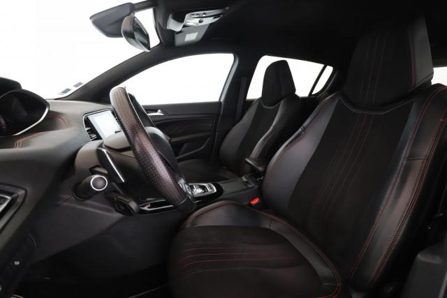 Peugeot 308 image 2