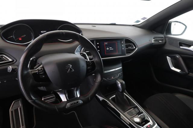 Peugeot 308 image 9