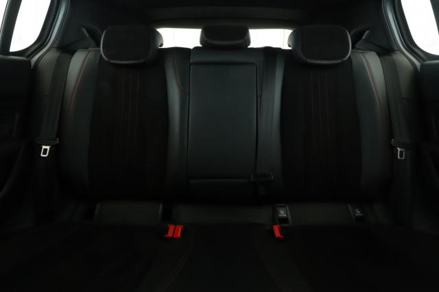 Peugeot 308 image 8