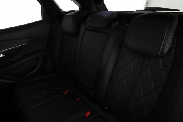 Peugeot 3008 image 2