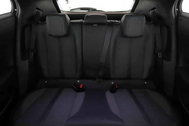 Peugeot 2008 image 9