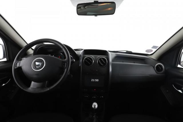 Dacia Duster image 5
