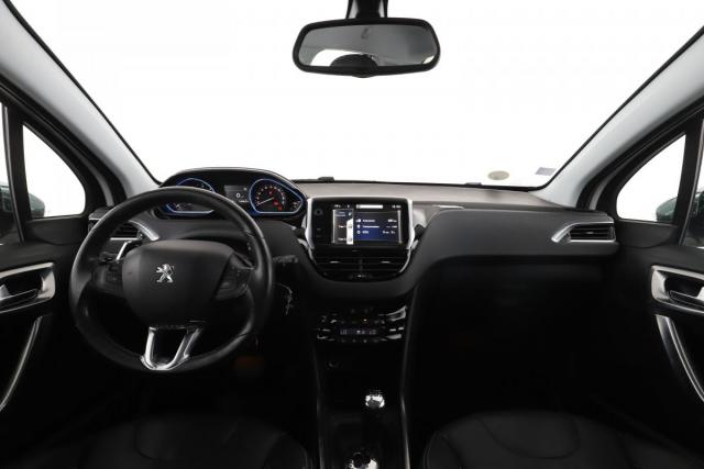 Peugeot 2008 image 9