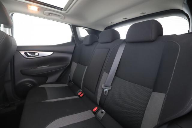 Nissan Qashqai image 1