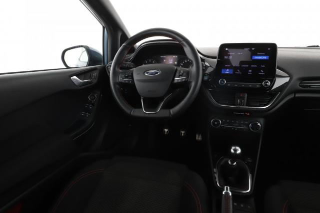 Ford Fiesta image 3