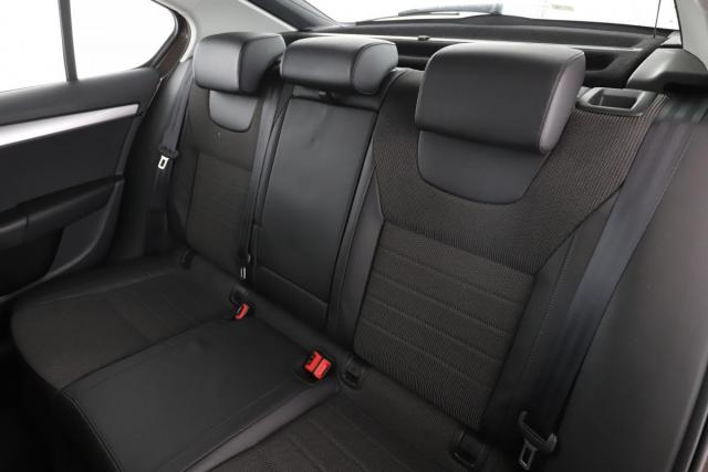 Skoda Octavia image 3