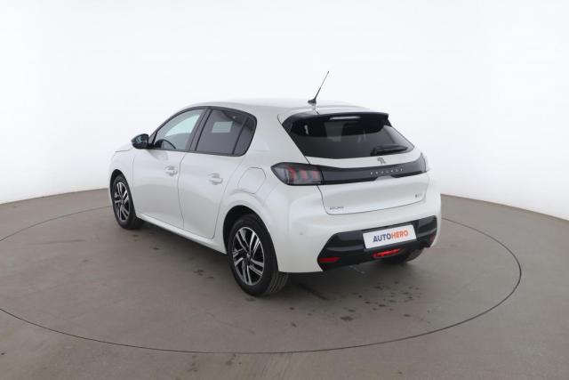 Peugeot 208 image 6