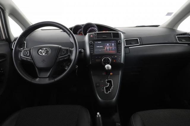 Toyota Verso image 9
