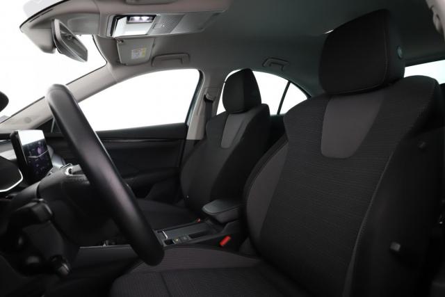 Skoda Octavia image 7