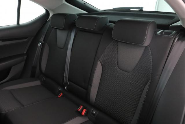 Skoda Octavia image 6