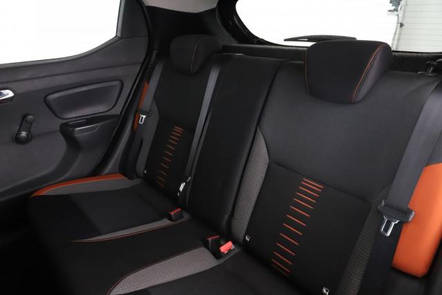 Nissan Micra image 3