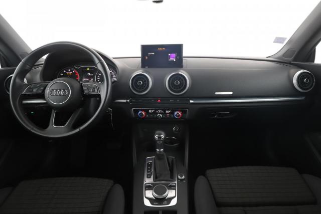 Audi A3 Cabriolet image 8